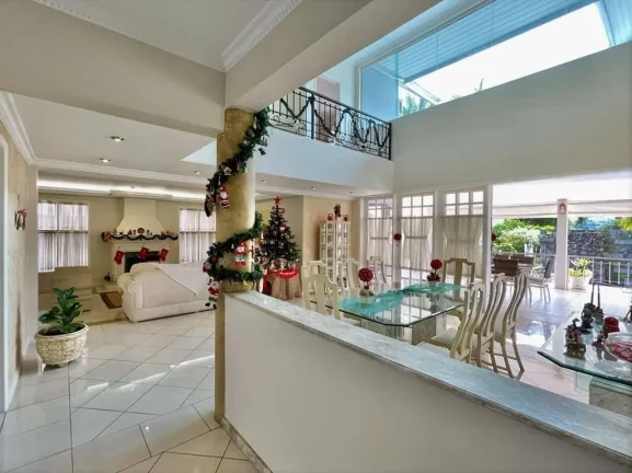 Imagem Cond São Paulo II - Casa linda, 4 suítes, piscina, gourmet, condo completo!
