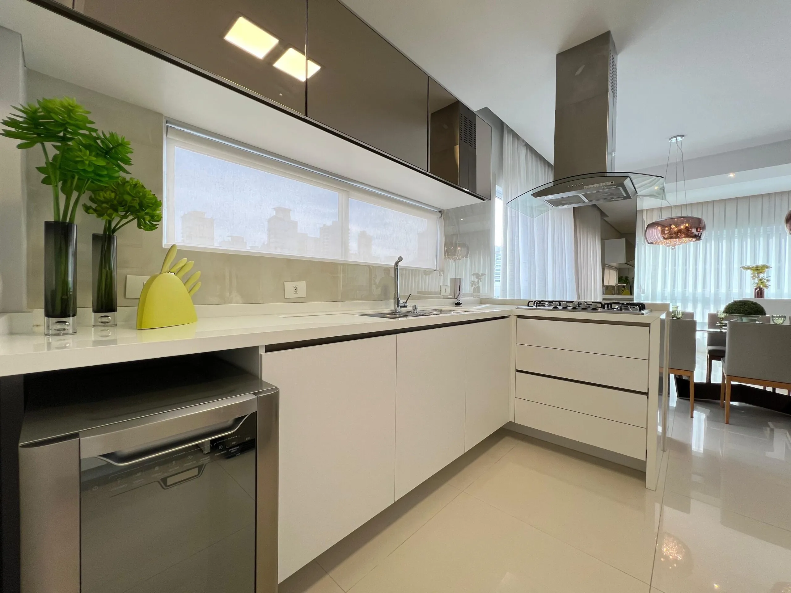 Imagem Apartamento com vista para o mar à venda com 152.72m2 por R$ 3.600.000,00