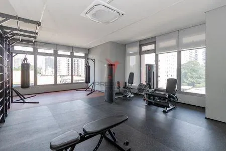 Imagem Vendo apartamento, 43m2, andar alto, com um quarto, uma vaga de garagem, Alto da Boa Vist