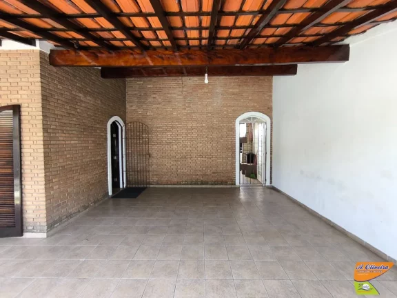 Imagem Linda casa +edícula próximo a praia