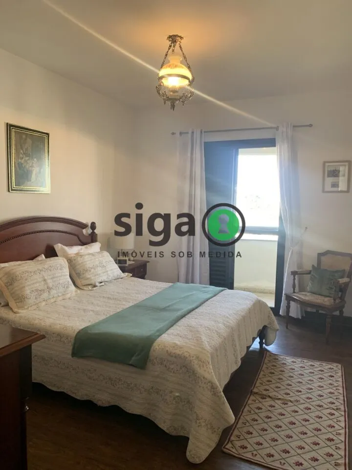 Imagem VENDE na Vila Andrade (Região do Morumbi) Apartamento com 4 Suítes, 4 vagas Fixas + Depósito