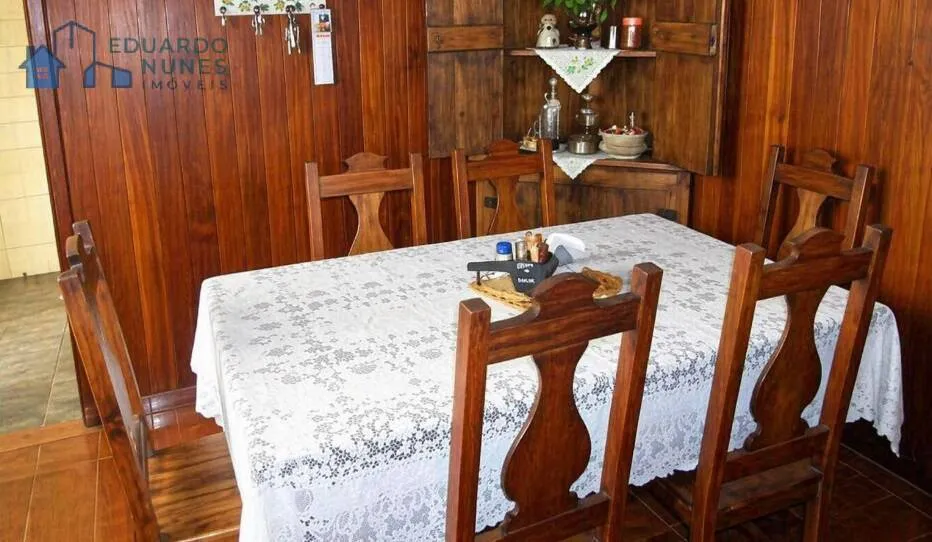 Imagem Casa ampla, arejada, confortável e muito conservada no Santa Lucia!