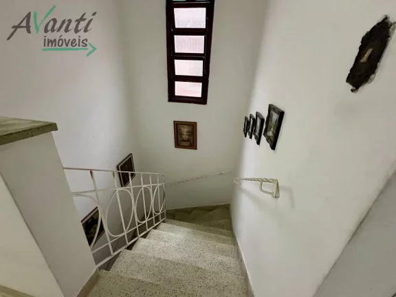 Imagem Casa à venda com 3 dormitórios e 2 vagas na Esplanada dos Barreiros, São Vicente – SP