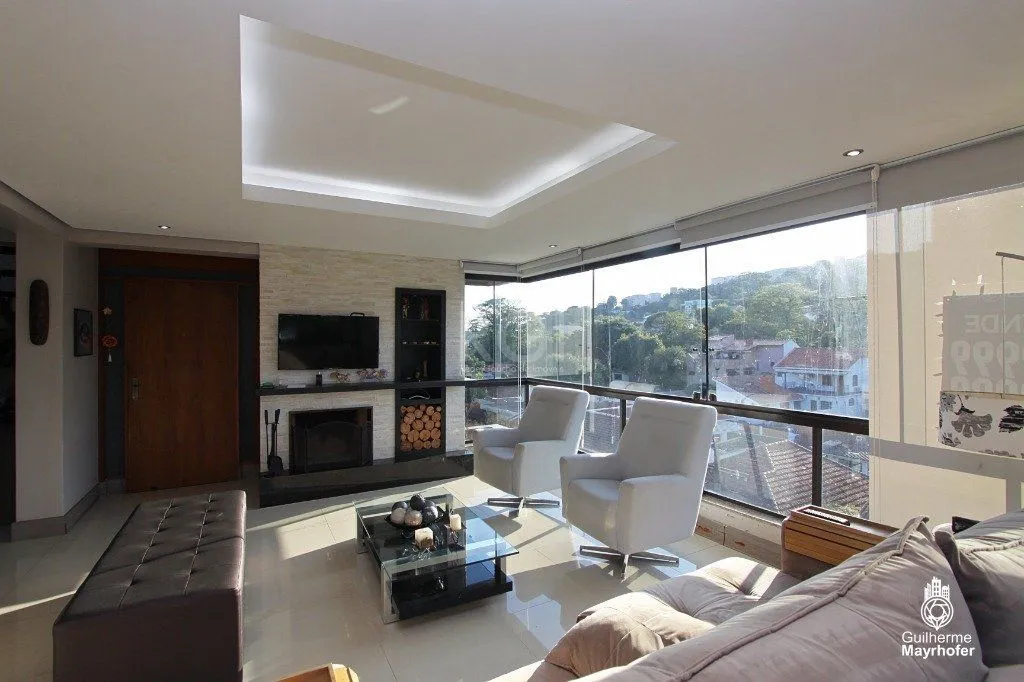 Imagem Cobertura para Venda - 350m², 3 dormitórios, sendo 1 suites, 2 vagas - Teresópolis
