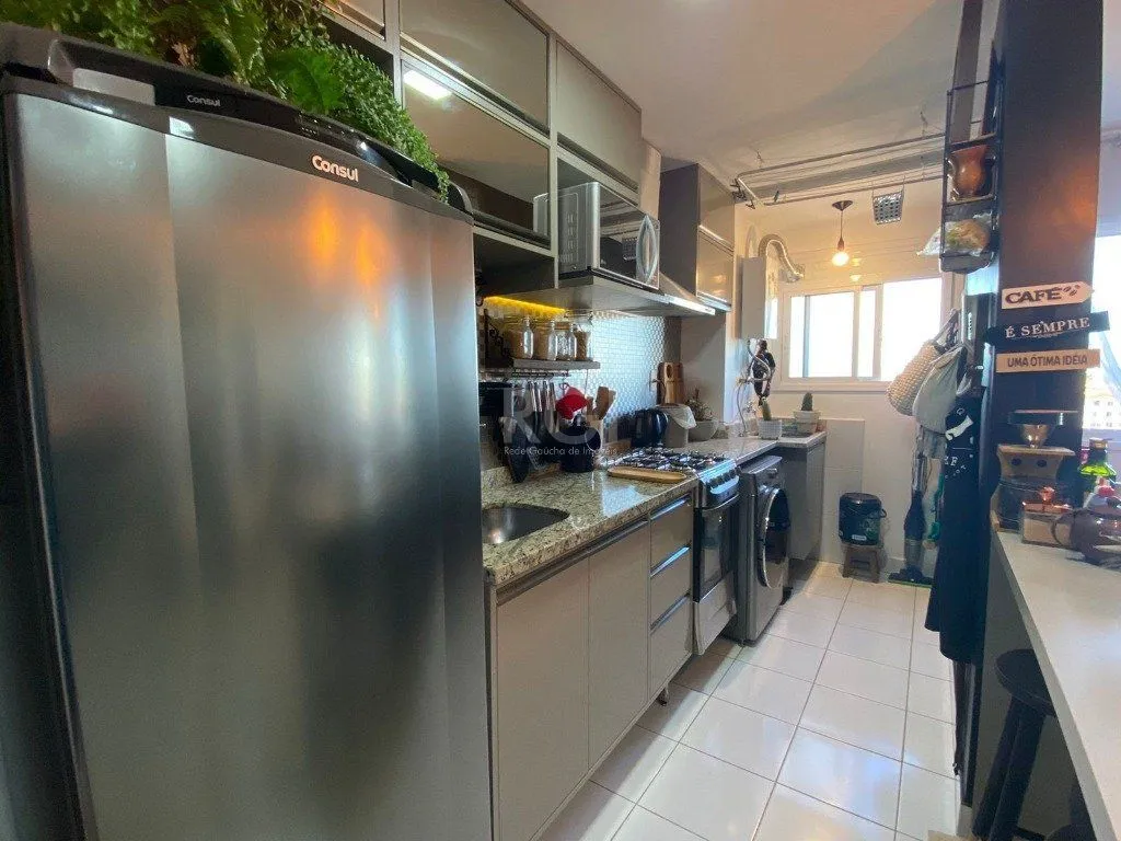 Imagem Apartamento para Venda - 65m², 2 dormitórios, sendo 1 suites, 1 vaga - Humaitá