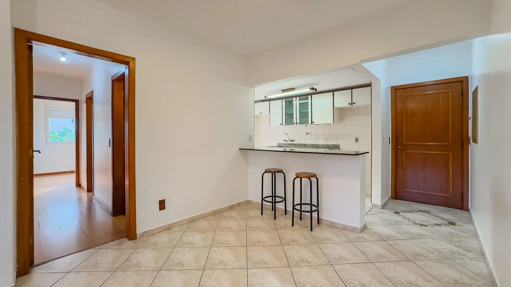 Imagem Apartamento com 3 Quartos (1 suíte) à venda, 76m² - Boa Vista