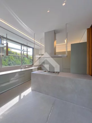 Imagem Casa de Condomínio em Tamboré - Santana de Parnaíba, SP