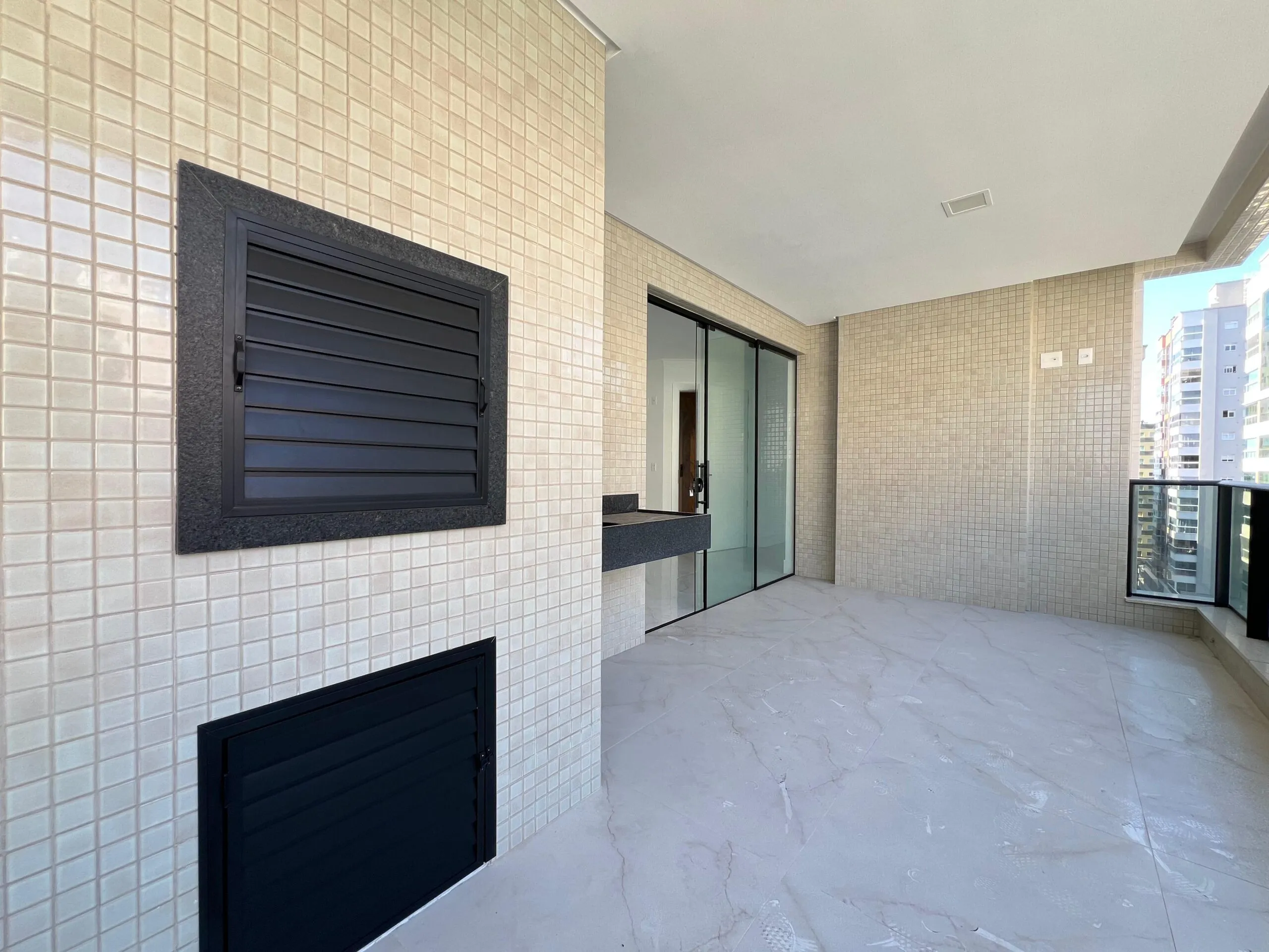 Imagem Apartamento com vista para o mar à venda com 135m2 por R$ 2.150.000,00