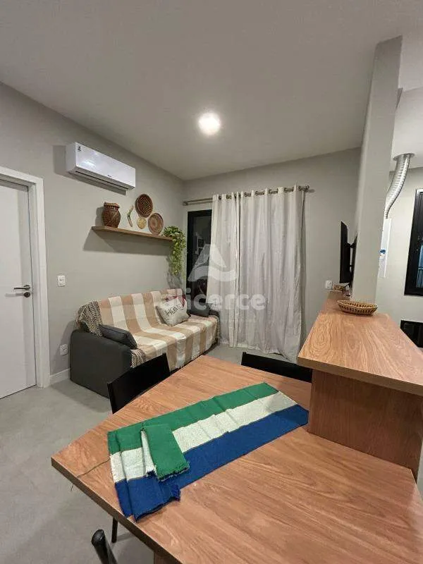 Imagem Apartamento totalmente mobiliado - 1 dormitório I Sacada I Vaga de garagem I ótimo para Airbnb - em Cachoeira do Bom Jesus