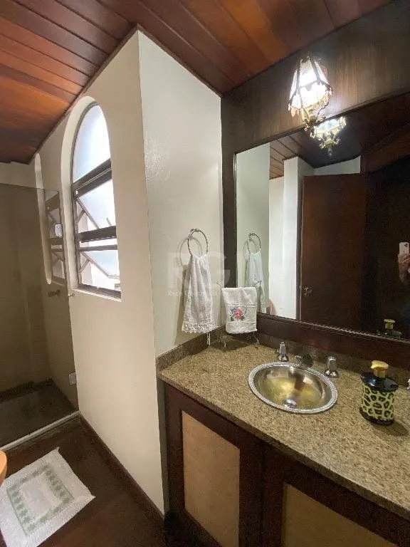 Imagem Casa com 3 dormitórios, 597 m² - Venda por R$ 1.399.000,00 - Cristal - Porto Alegre/RS