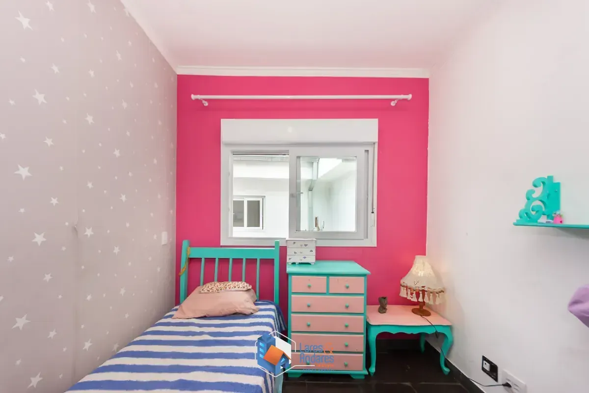 Imagem Casa de vila para venda em Aclimação com 4 quartos, sendo 1 suíte, 247m²