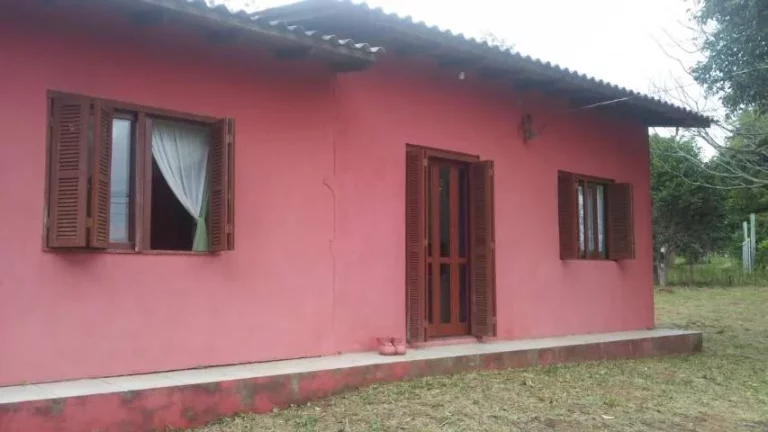 Belo Sítio com 2.160m² – Frente para o Asfalto – Águas Claras, Viamão/RS.