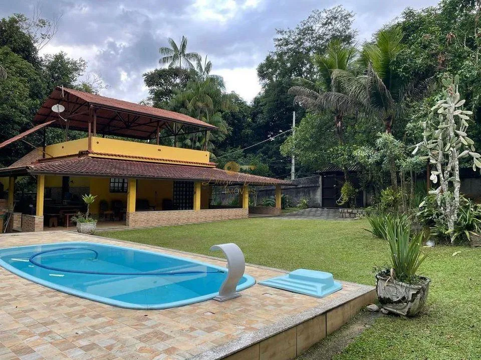 Foto do imóvel Casa para Venda em Guapimirim / RJ em Estrada do Limoeiro