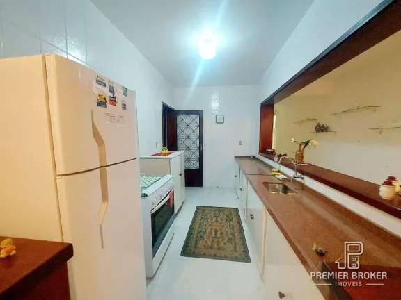 Imagem Casa à venda, 229 m² por R$ 450.000,00 - Colônia Alpina - Teresópolis/RJ