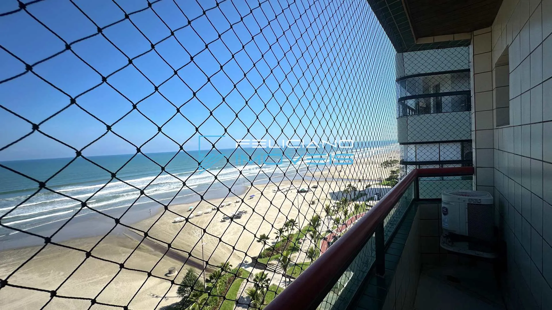 Foto do imóvel Apartamento com 2 quartos, Balneário Maracanã, Praia Grande - R$ 450 mil, Cod: 7200 em Avenida Presidente Castelo Branco