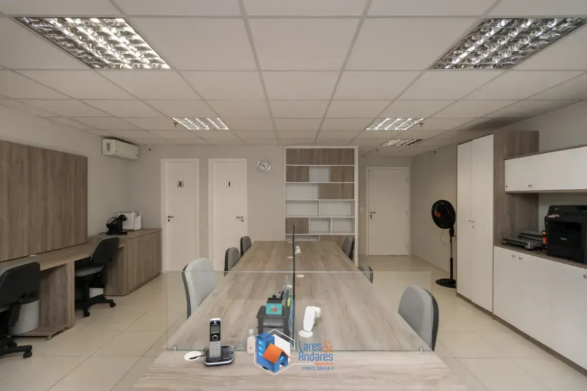 Imagem Conjunto comercial para venda em Jardim Paulista, 76m²