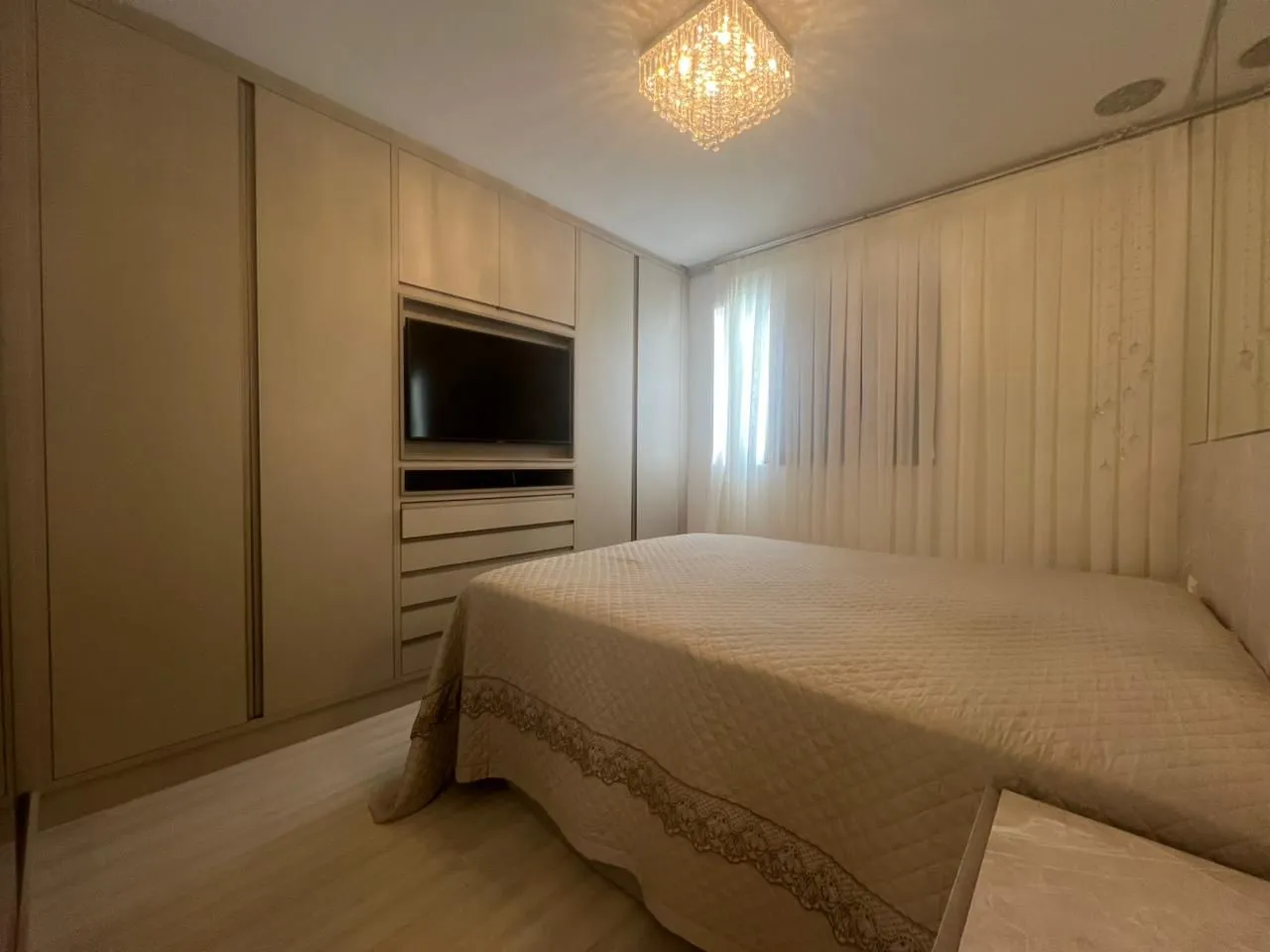 Imagem Apartamento à venda com 130m2 por R$ 2.050.000,00