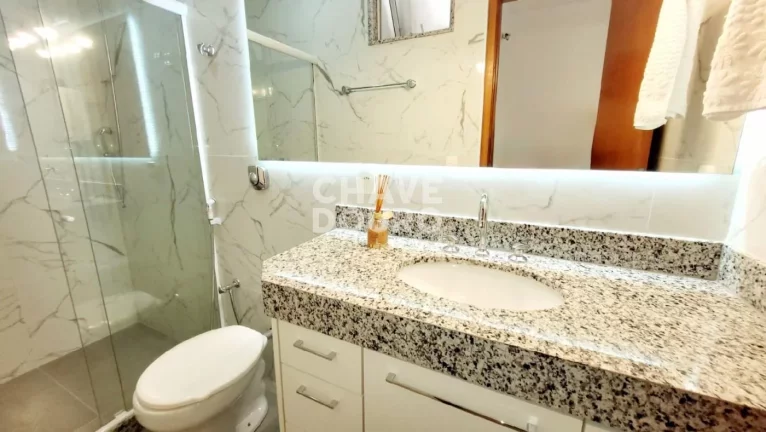 Imagem Apartamento 2 Quartos (1 Suíte), 1 escritório com 90m² no Alto