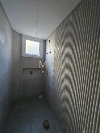 Imagem Casa Terra a Venda em condomínio fechado na Cachoeira do Bom Jesus, Florianópolis-SC!