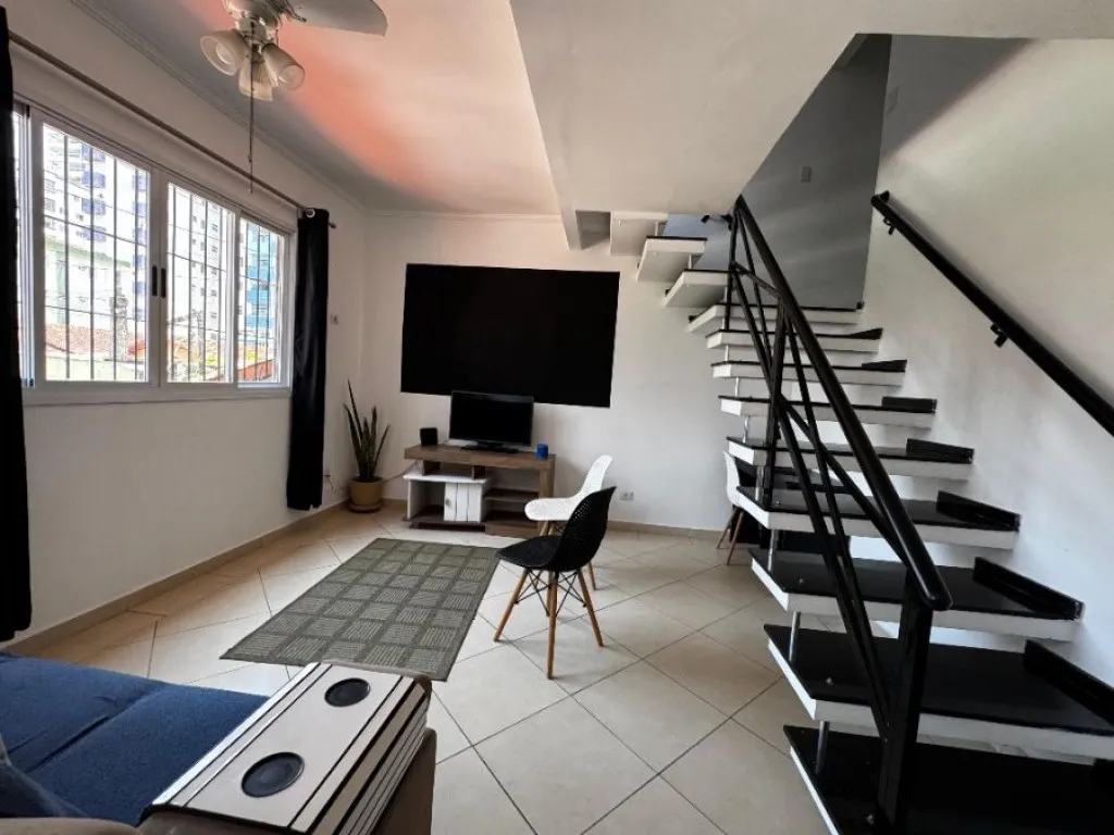Imagem CASA COM 85,00 m² - AVIAÇÃO - PRAIA GRANDE SP