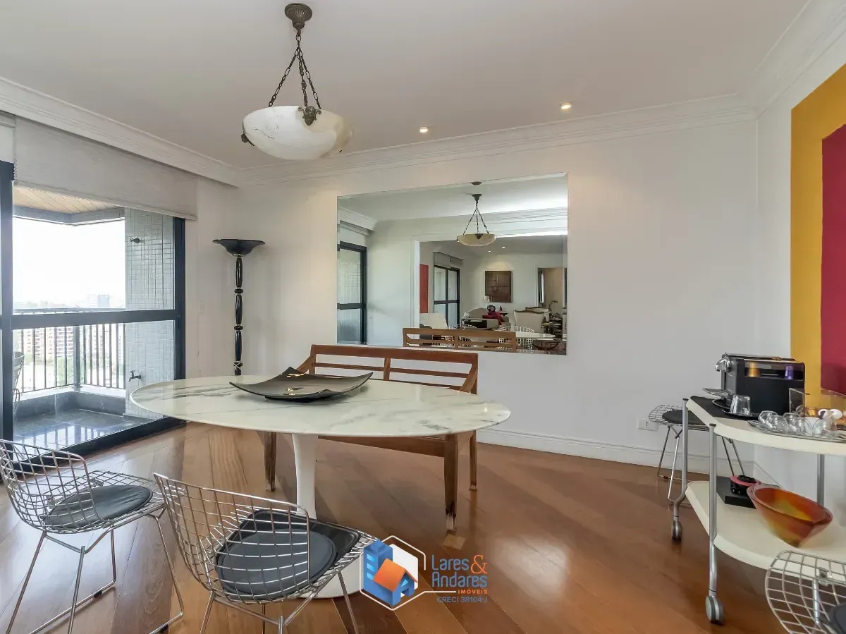 Imagem Apartamento para venda em Vila Andrade com 4 quartos, sendo 4 suítes, 300m²