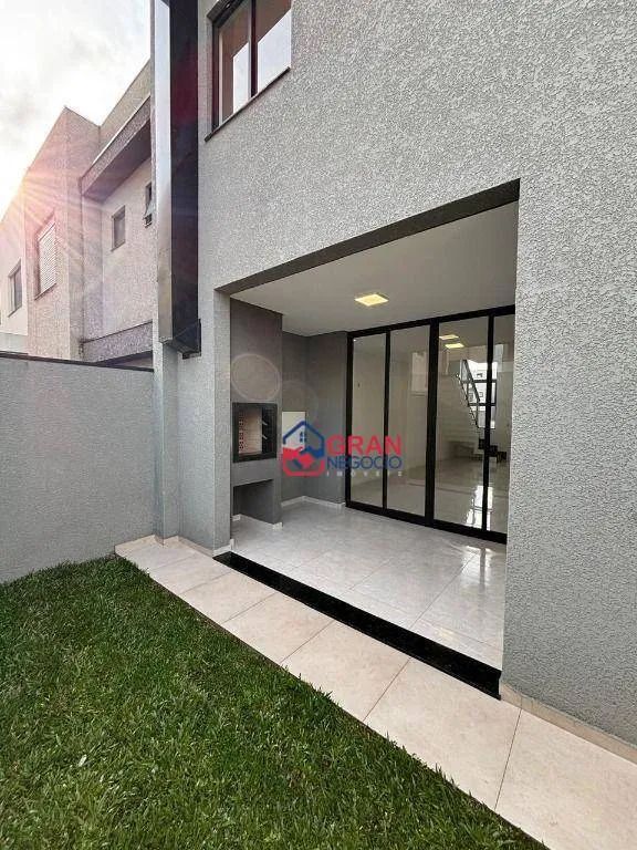 Imagem Casa de alto padrão no Condomínio, em São José dos Pinhais