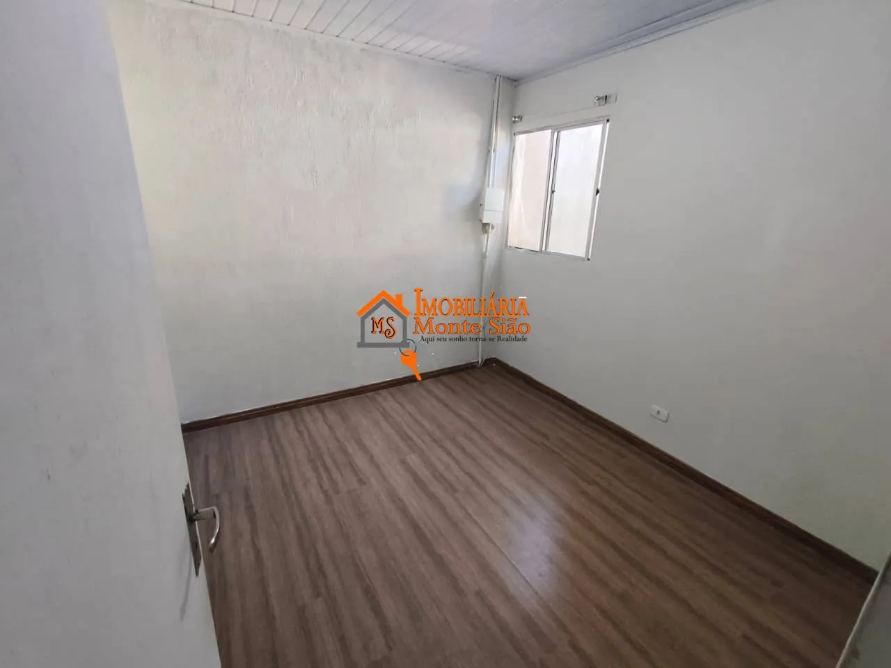 Imagem Sobrado com 4 dormitórios para alugar, 250 m² por R$ 3.460,00/mês - Ponte Grande - Guarulhos/SP