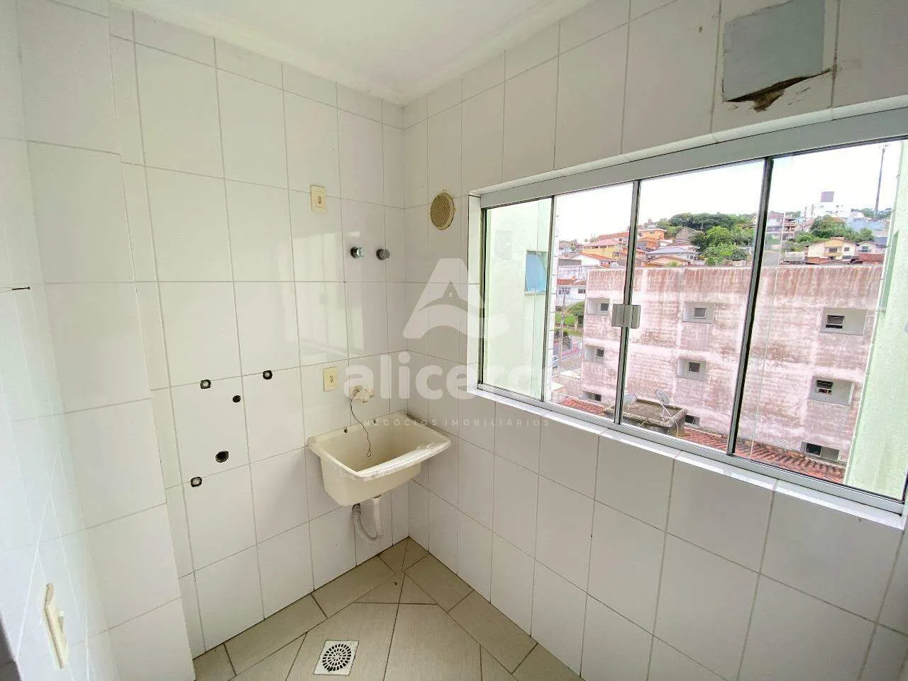 Imagem Apartamento com 114 m² à venda, 3 dormitórios com suíte em Forquilhinhas - São José - SC