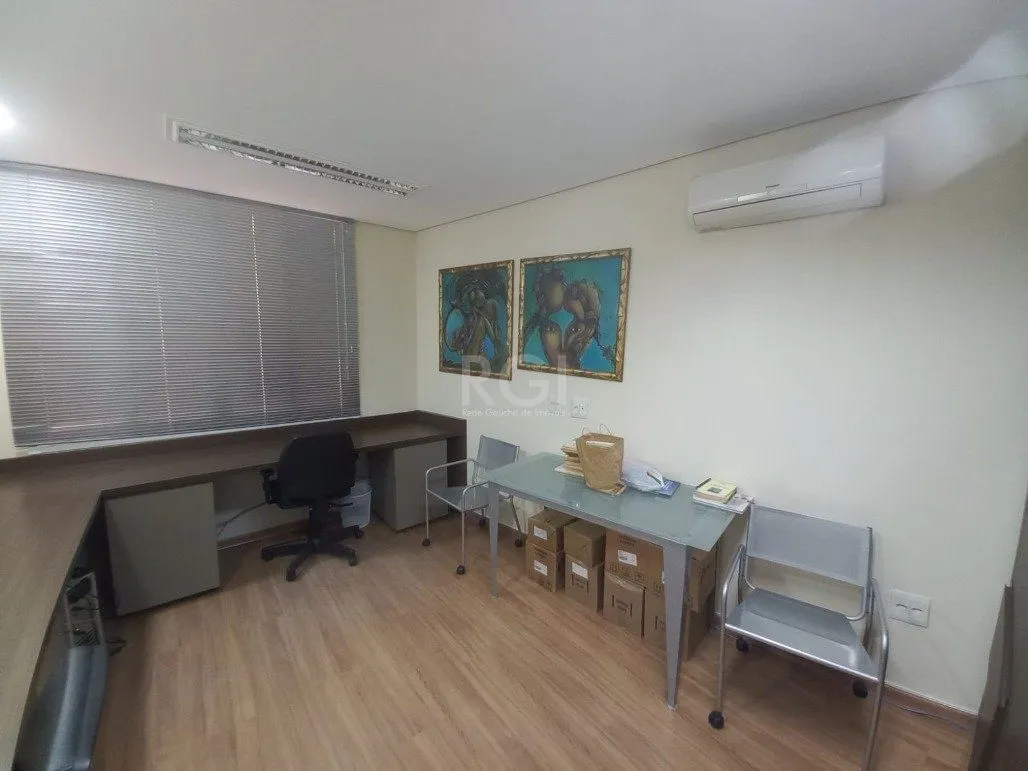 Imagem Conjunto/Sala para Venda - 67.2m², 0 dormitórios, Centro Histórico