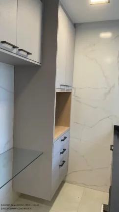 Imagem Imperdível apartamento para locação em Lauro de Freitas-BA, Buraquinho: 3 quartos, 1 suíte, 2 salas, 1 banheiro, 1 vaga, 71m²!