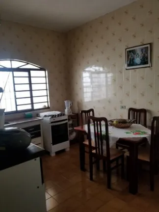 Imagem Casa com 3 Quartos à Venda, 240 m² em Jardim Brasil - Caraguatatuba