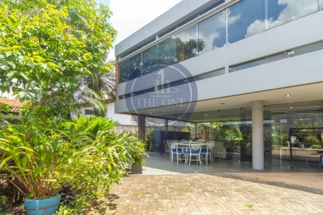 Imagem Imperdível Casa à Venda na Vila Ida, São Paulo-SP: 3 Quartos, 1 Suíte, 2 Salas, 3 Banheiros, 4 Vagas, 311 m². Venha Conferir!