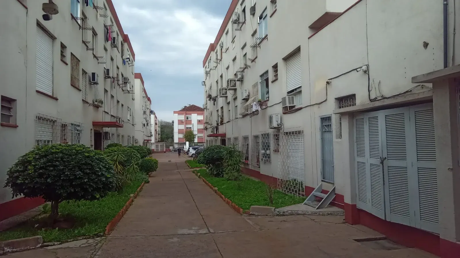 Imagem Apartamento com 1 Quarto à Venda, 27 m² em Rubem Berta - Porto Alegre