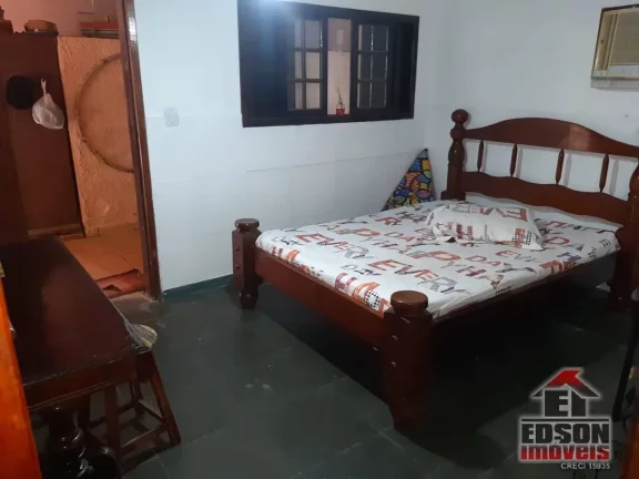 Imagem Belíssima Casa Triplex em Condomínio no Recanto de Itaipuaçu