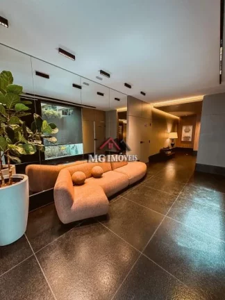 Apartamento com 3 Quartos à Venda