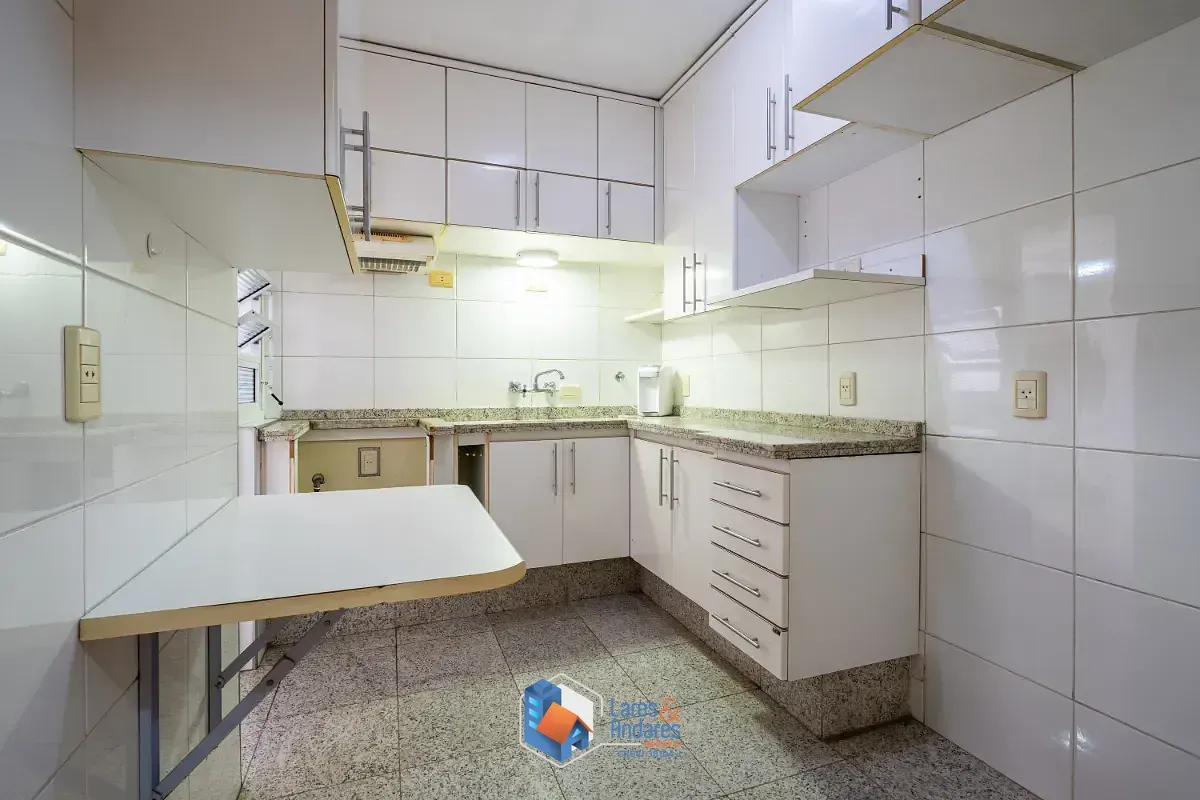 Imagem Apartamento para venda em Pinheiros com 3 quartos, sendo 1 suíte, 90m²