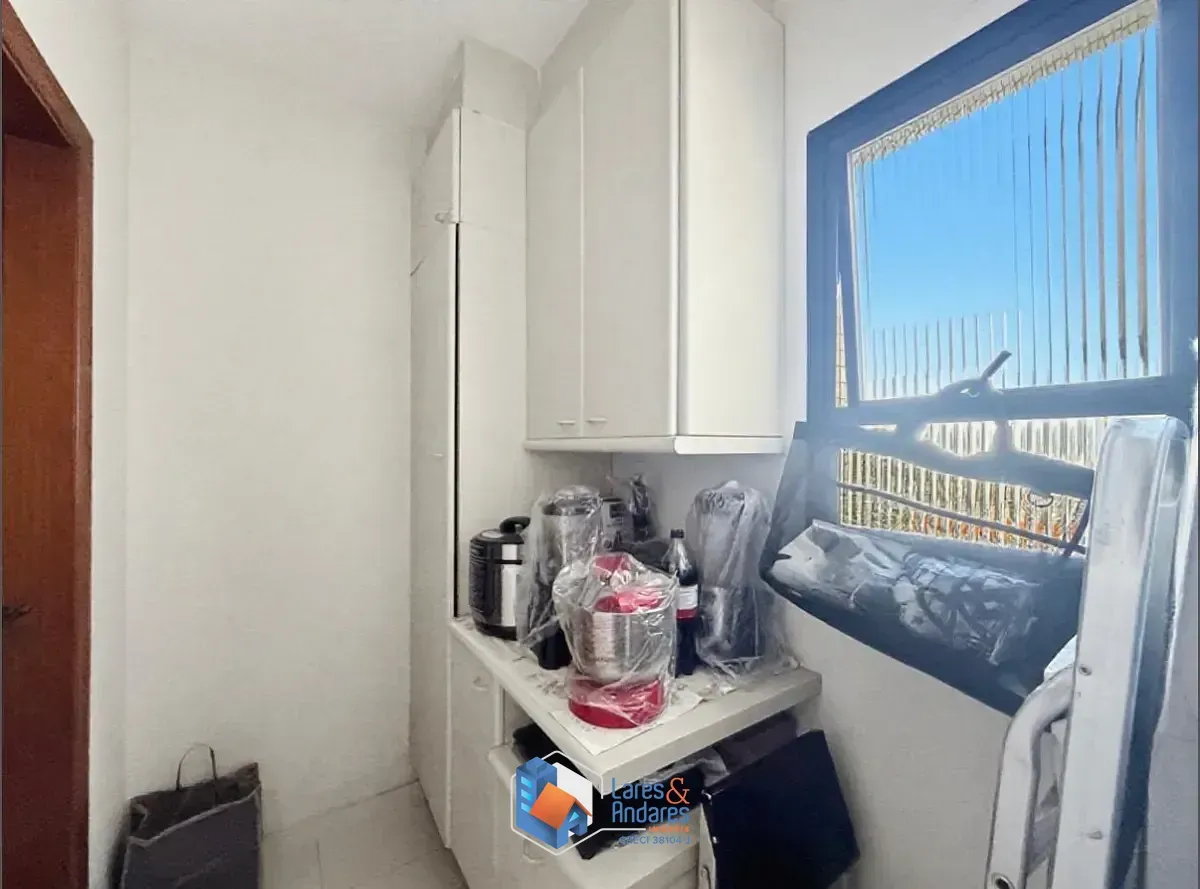 Imagem Apartamento para venda em Moema com 3 quartos, sendo 3 suítes, 140m²