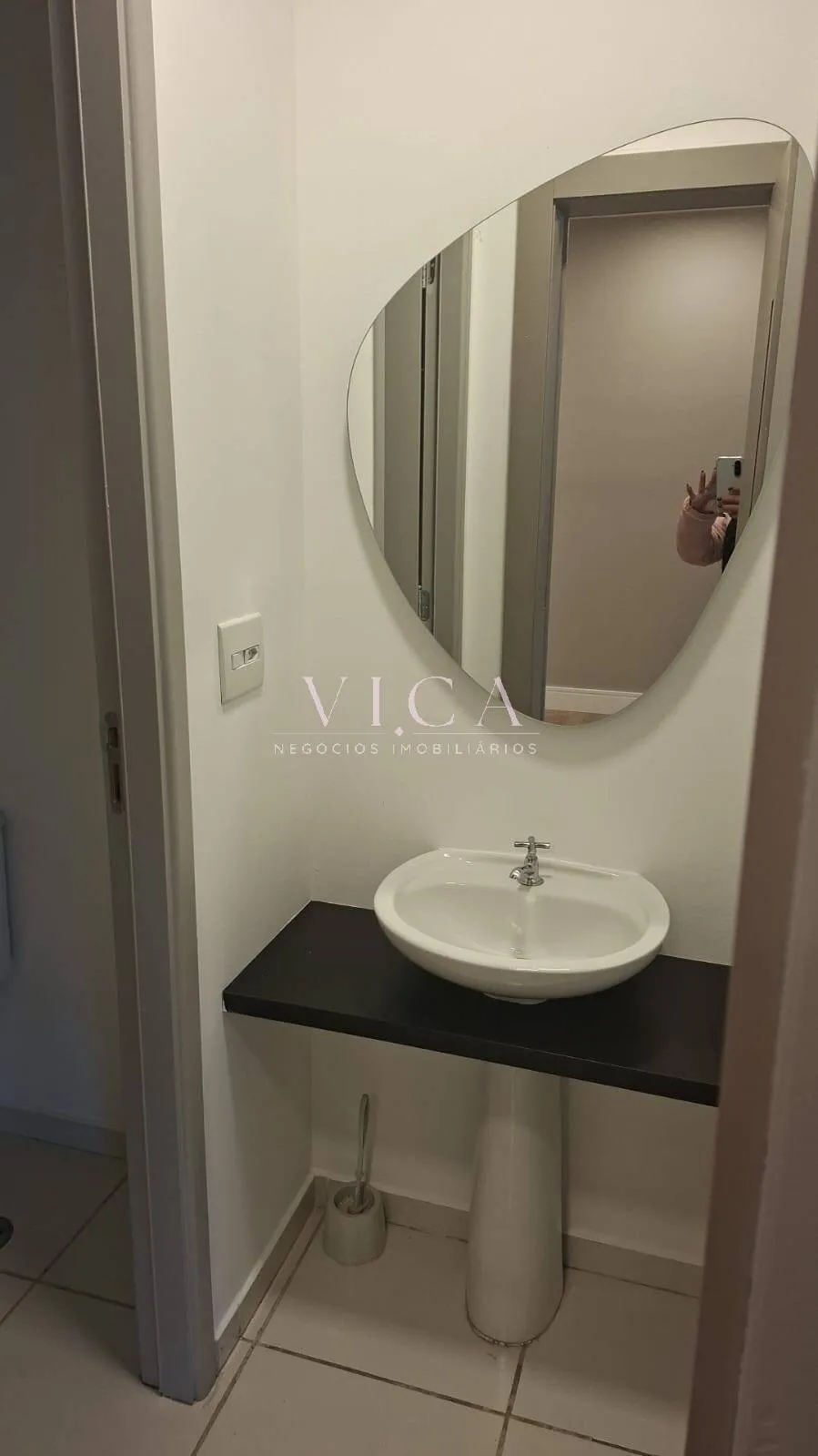Imagem Sala 111m² 2 vagas 3 banheiros - aluguel por R$ 7.000,00 - Alphaville/SP
