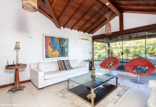 Imagem Casa para Temporada em Armação dos Búzios / RJ no bairro Forno