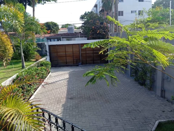 Imagem Casa alto padrão, 04 quartos, piscina, para alugar em Piedade, Jaboatão dos Guararapes - PE.