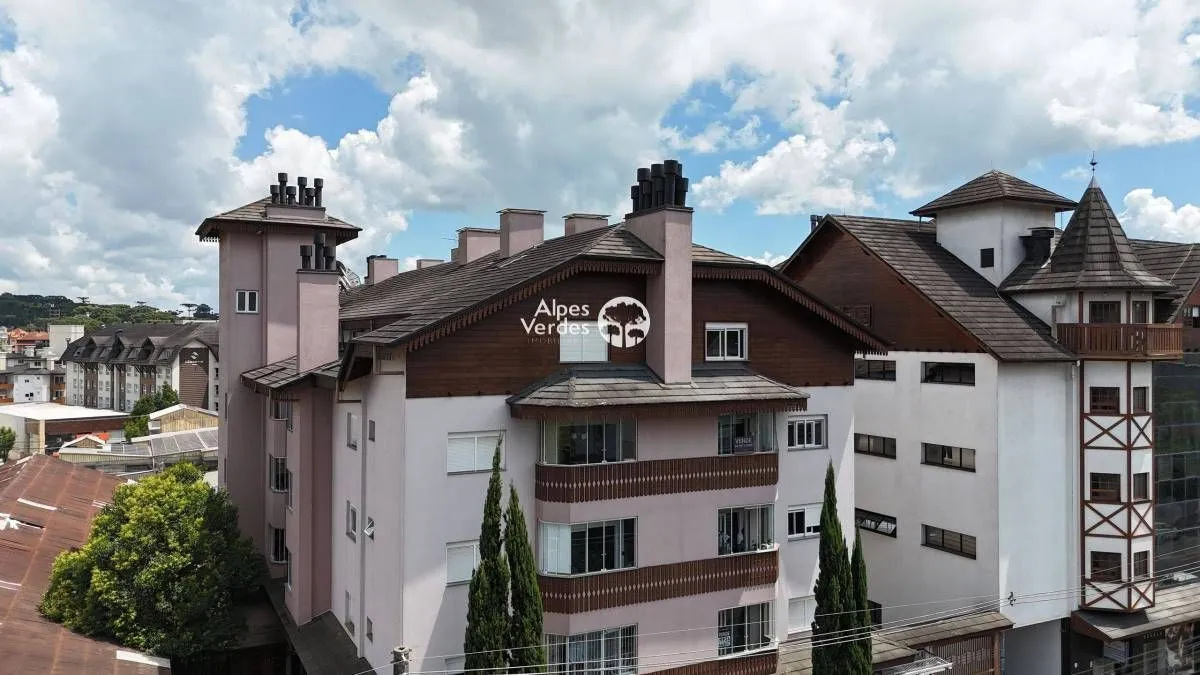 Foto do imóvel Vende-se Apartamento, no Centro de Canela-RS, com 3 quartos.