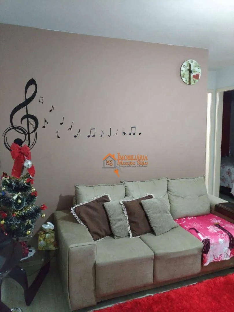 Imagem Apartamento com 2 dormitórios à venda, 45 m² por R$ 245.000,00 - Água Chata - Guarulhos/SP