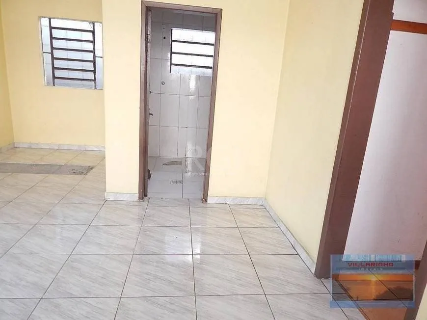 Imagem Casa para Venda - 120m², 3 dormitórios, 5 vagas - Nonoai