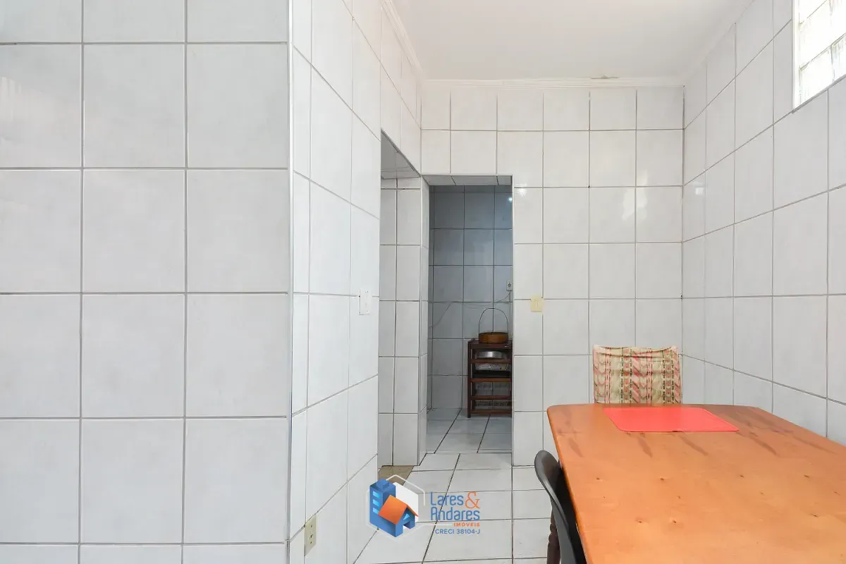 Imagem Casa de vila para venda em Cambuci com 3 quartos, sendo 3 suítes, 200m²