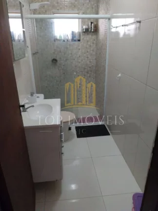 Imagem Casa Bem Espaçosa à Venda em Santana – São José dos Campos! 3 dormitórios | 1 suíte | Garagem para até 5 carros! Você e sua família merecem mais conforto, espaço e tranquilidade!