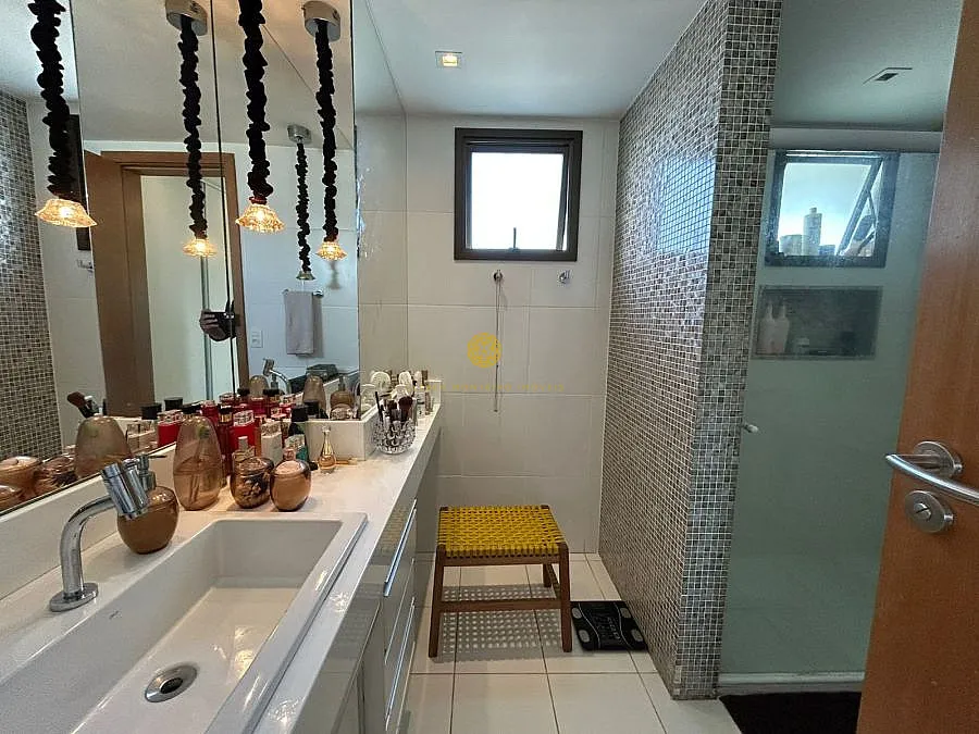 Imagem Apartamento no Biarritz em Patamares | 3 Suítes, Vista Mar