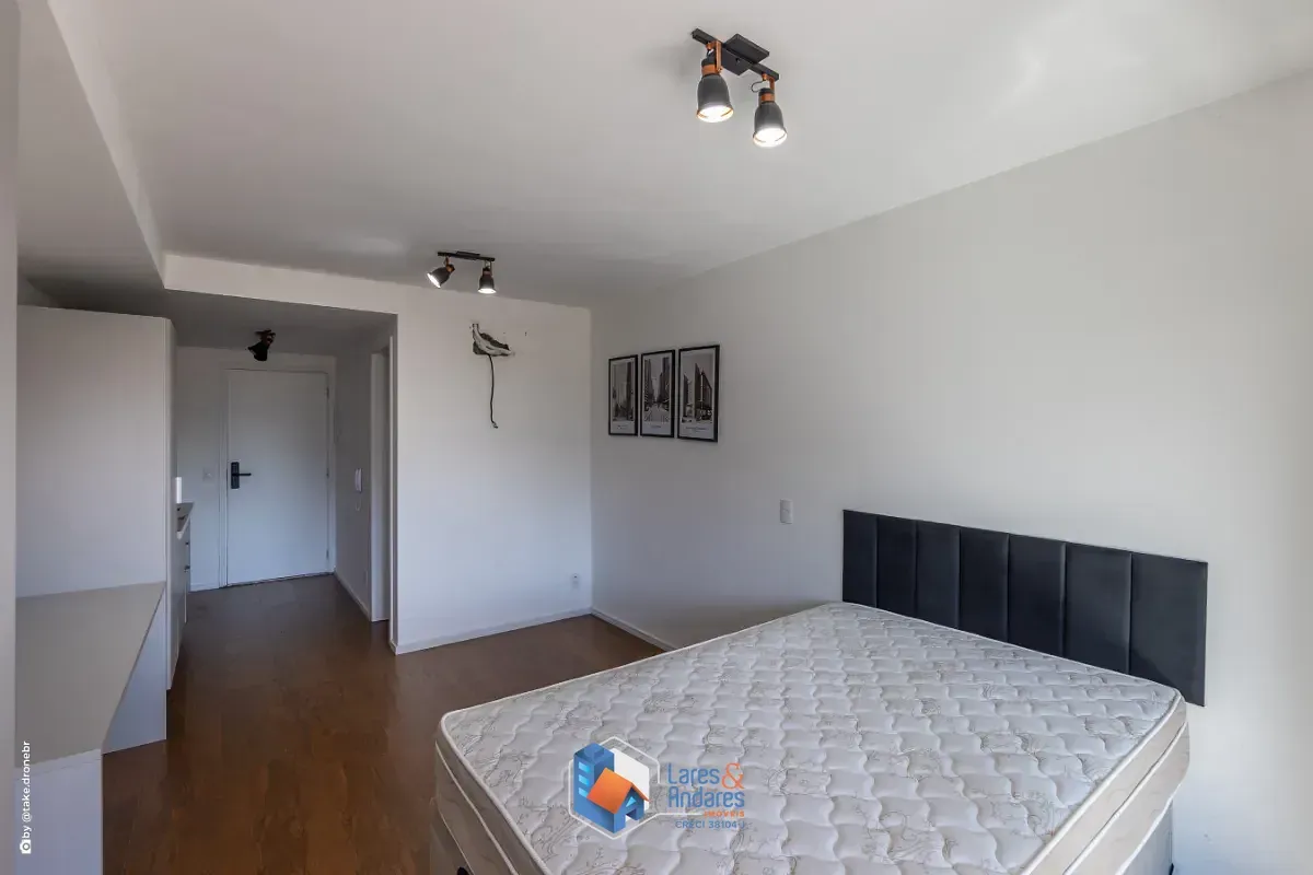 Foto do imóvel Studio para venda em Vila Cordeiro com 1 quarto, 33m² em Rua Gabriel de Lara