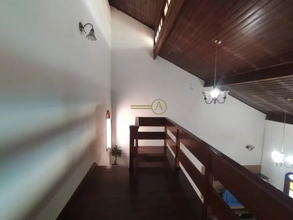 Imagem Sobrado a 200m da Praia com Piscina, PORTEIRA FECHADA à venda em Peruíbe