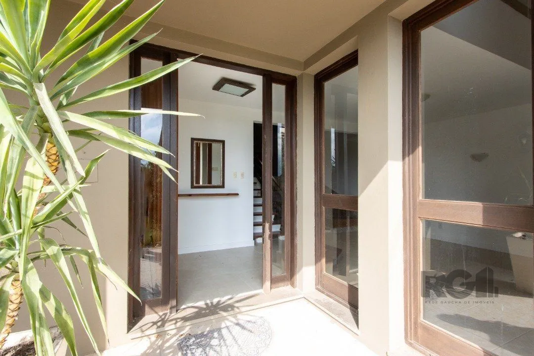 Imagem Casa de 3 dormitórios no Jardim Isabel com vista para o Guaíba.