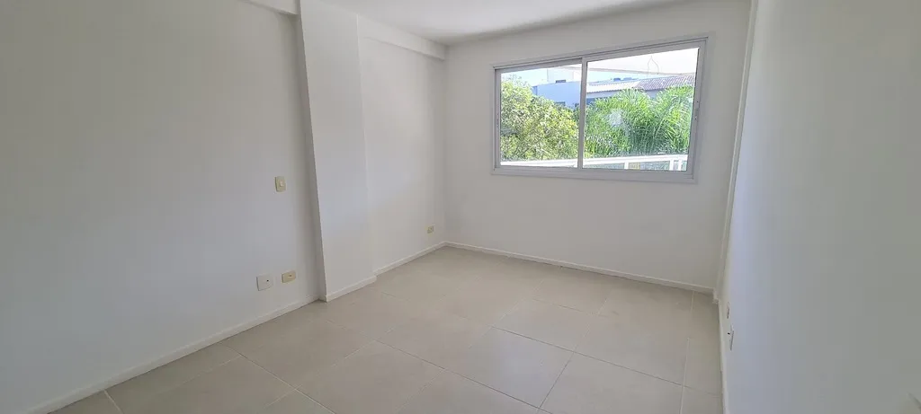Imagem Apartamento a Venda no bairro Recreio dos Bandeirantes - Rio de Janeiro, RJ